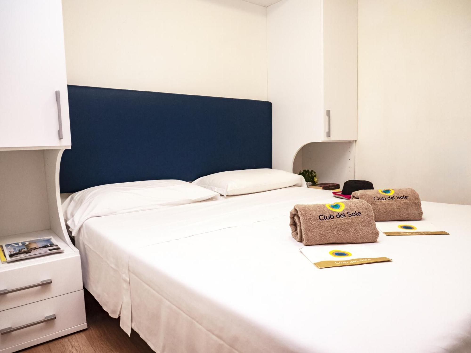 Club Del Sole Spina Family Collection Hotel Лидо ди Спина Екстериор снимка