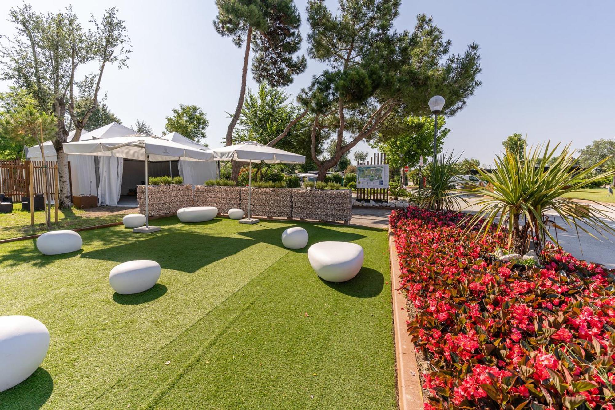 Club Del Sole Spina Family Collection Hotel Лидо ди Спина Екстериор снимка