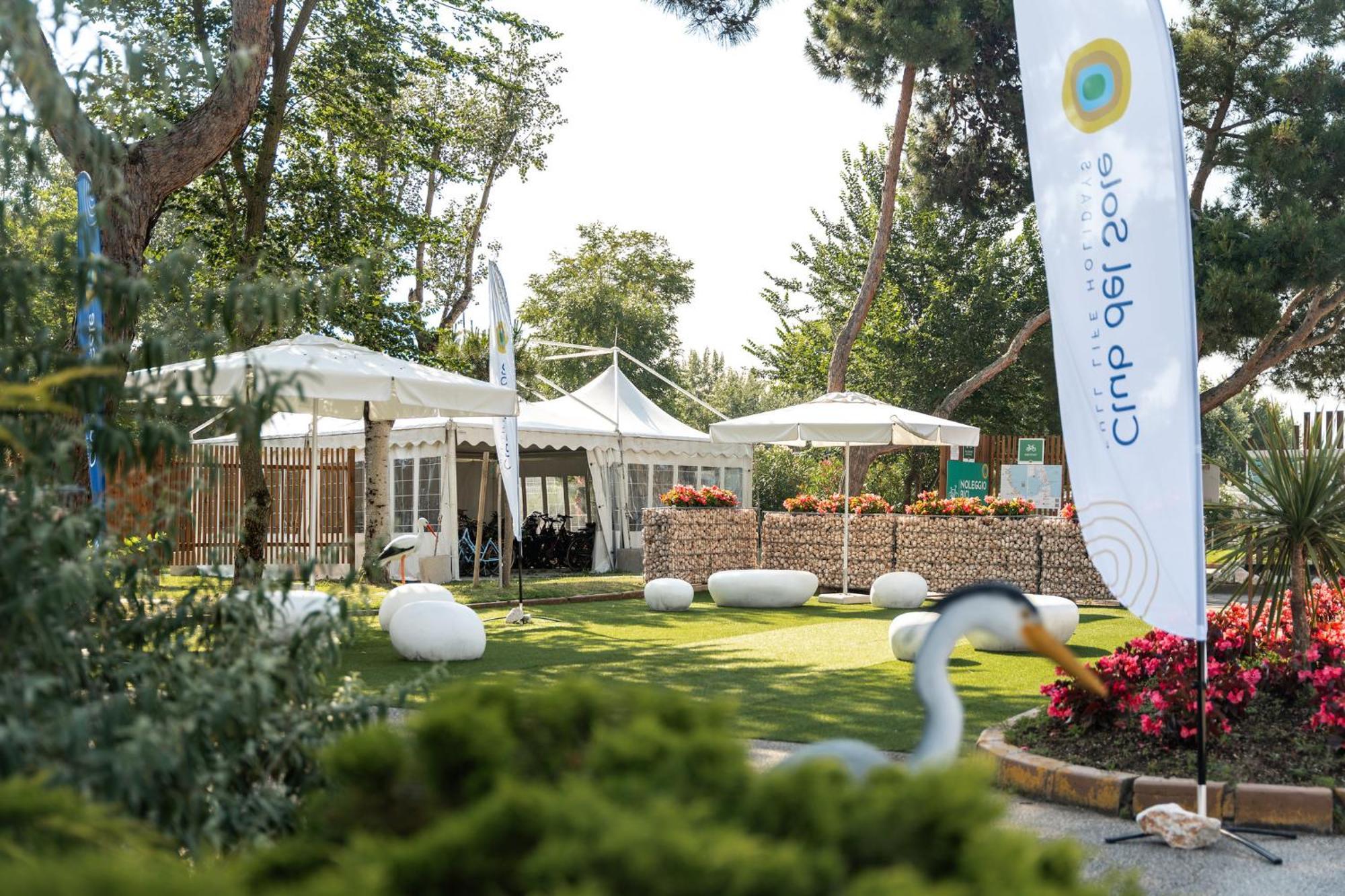 Club Del Sole Spina Family Collection Hotel Лидо ди Спина Екстериор снимка