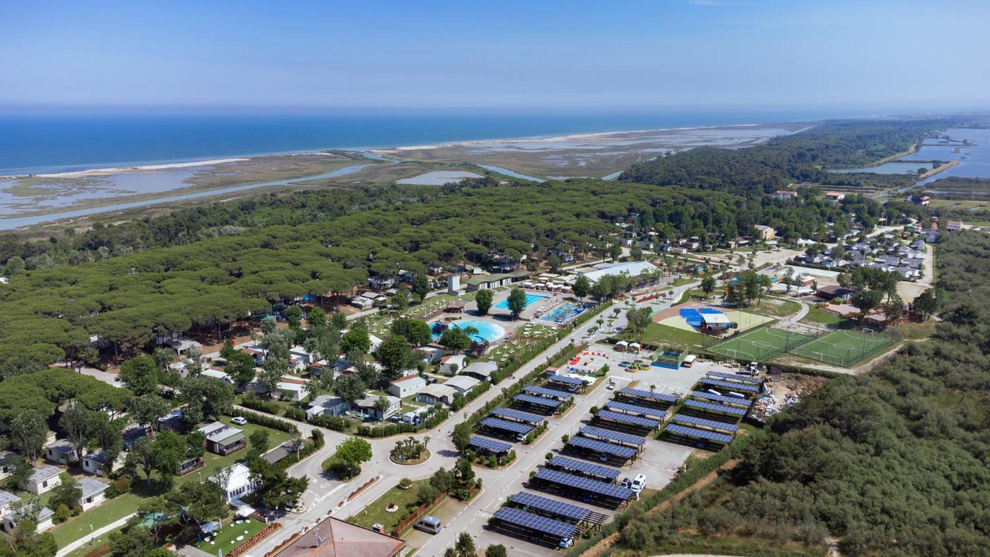 Club Del Sole Spina Family Collection Hotel Лидо ди Спина Екстериор снимка