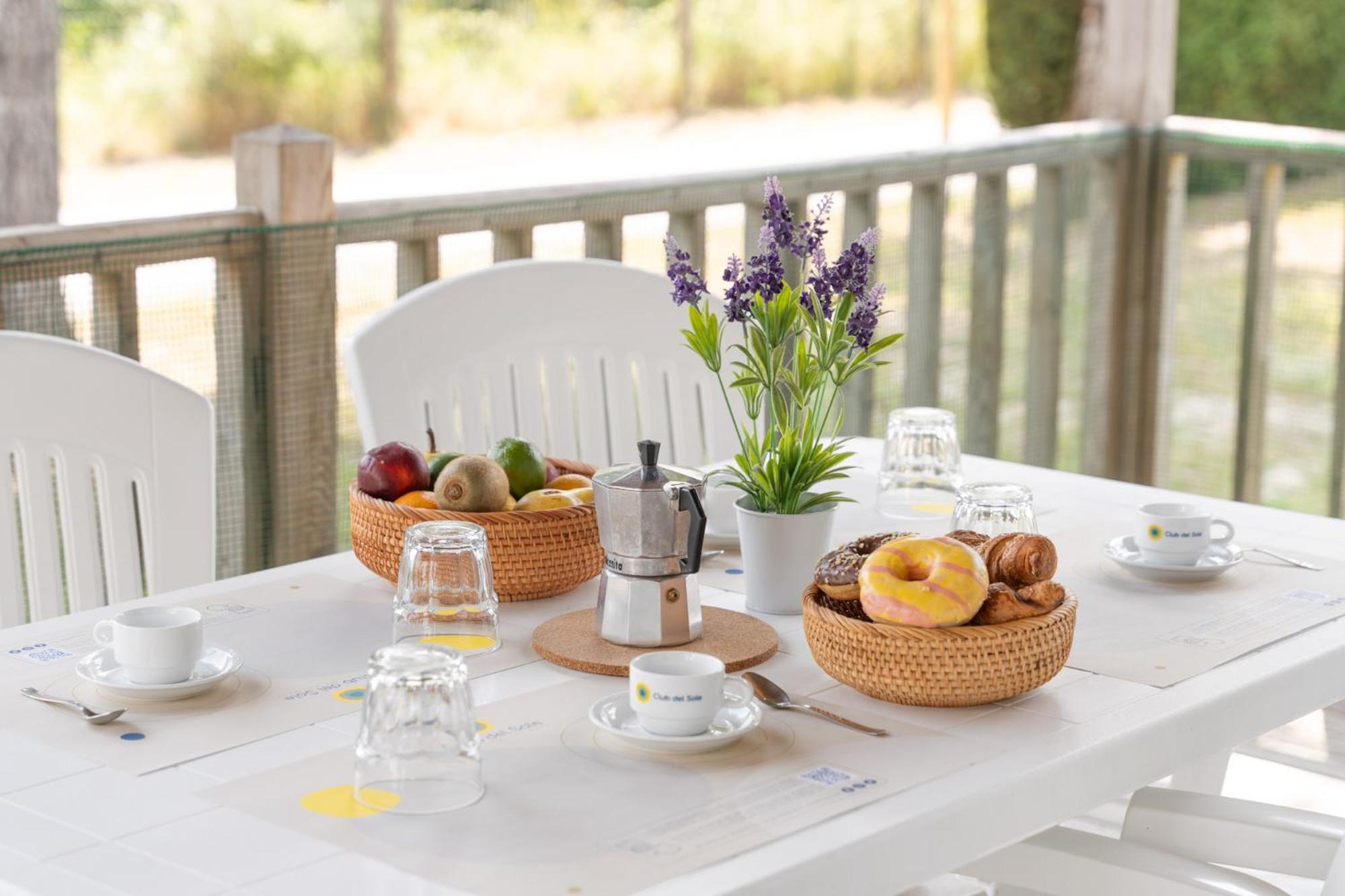 Club Del Sole Spina Family Collection Hotel Лидо ди Спина Екстериор снимка
